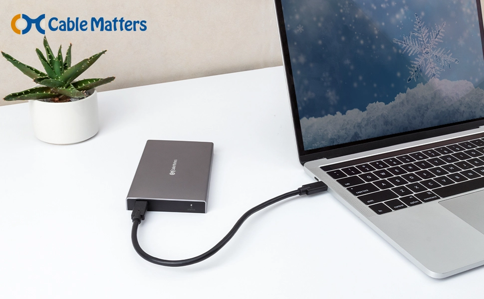 10Gbps USB 3.1 Gen 2 SSD External Hard Drive Enclosure (USB C Enclosure) with USB-C and USB-A Cables